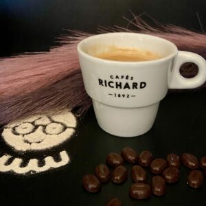 café allongé proposé par la boulangerie la mie paulette à Caen pour 1.80€