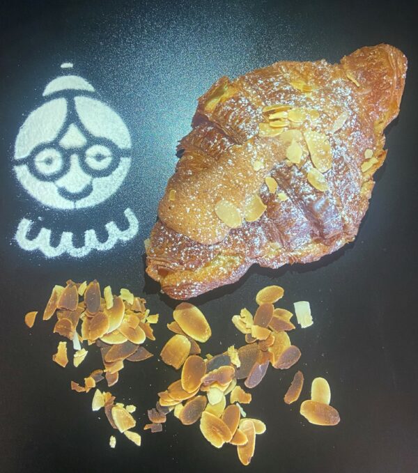 Croissant Aux Amandes