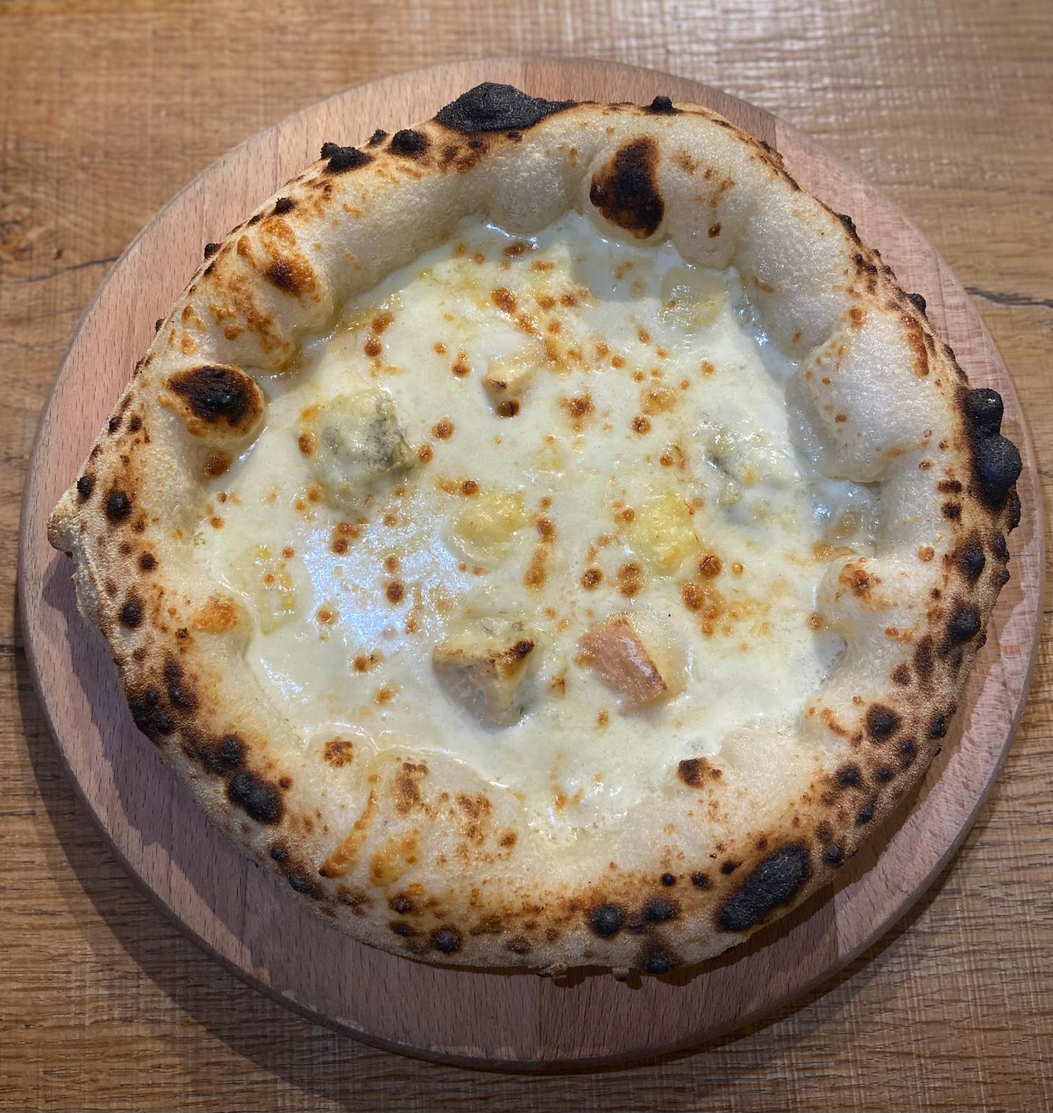 Quattro formaggi(Base crème)-30CM